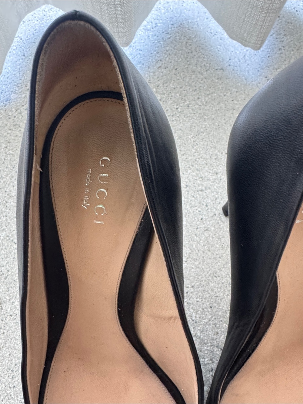 Gucci Black Peep-Toe Heels with Silver Horsebit - Picture 3 of 6
